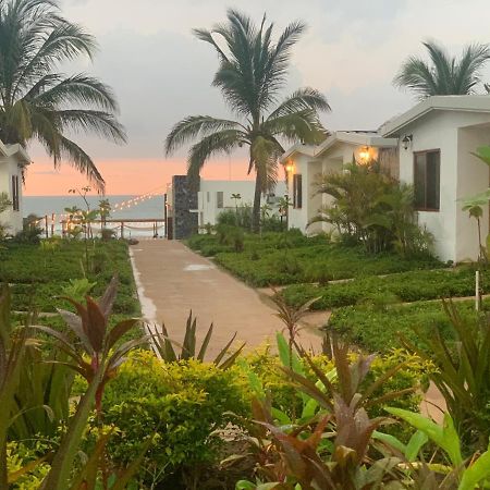 Playa Esperanza Resort Perihuete 外观 照片